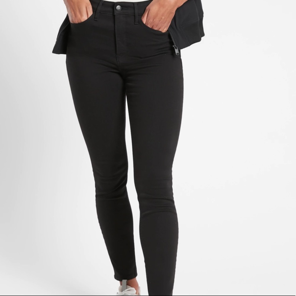 🆕 🔥Athleta Flex Ultra Skinny Jean🔥